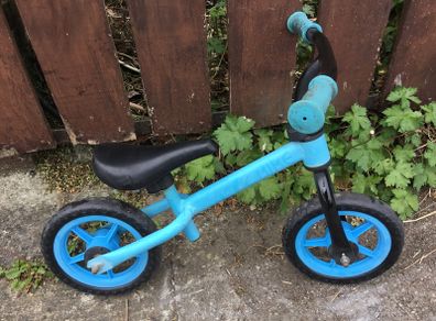 Kids balance bike