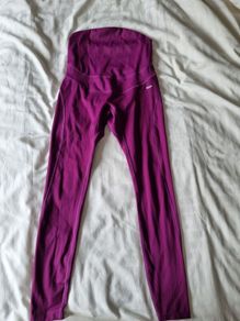 Maternity gym leggings