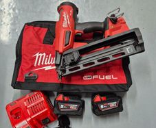 Milwaukee M18FN16GA Fuel 16 Gauge 2nd Fix Nail Gun Kit