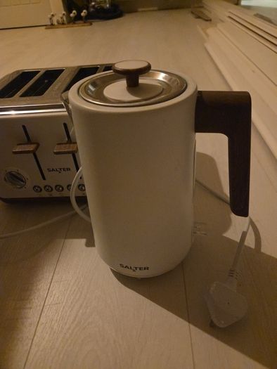 toaster & kettle set