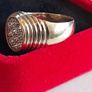 9ct gold ring With cluster diamonds hallmarked 375 Image 2
