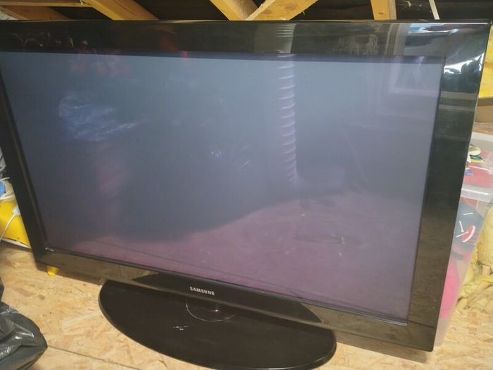 Samsung Plasma TV 42 inch