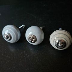 NEW Assorted  mixed ceramic knobs