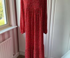dress bnwt size 12 maxi red tiered dress size 12 v neckline long sleeved