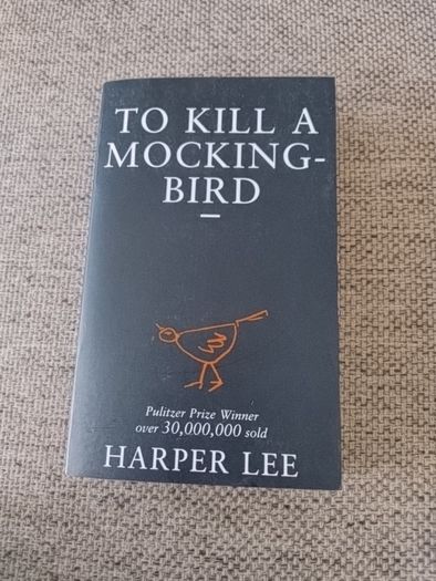 To Kill a Mockingbird Bird by Harper Lee 1997 paperback in very good condition FREE STANDARD POSTAGE INCLUDED