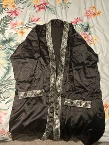 Bruno Mars 24K Magic Tour black robe.