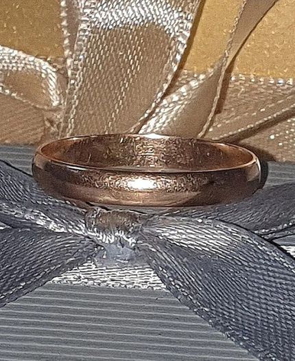 Vintage Soviet 14K Yellow Gold Wedding Band
