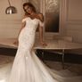 Wedding dress Image 2