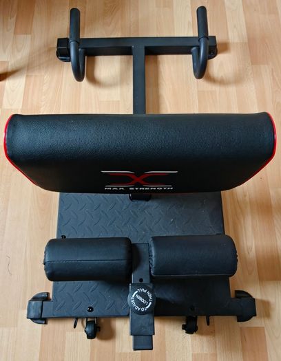 Sissy Squat Machine