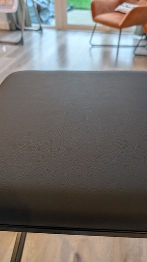 Crea Bar Stools