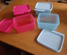Tupperware fridge containers