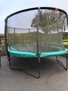 Trampoline
