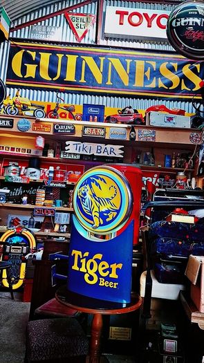 Rare Tiger Beer double sided pub light