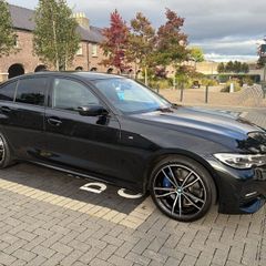 2020 BMW 330e M Sport | Black | 87,000km