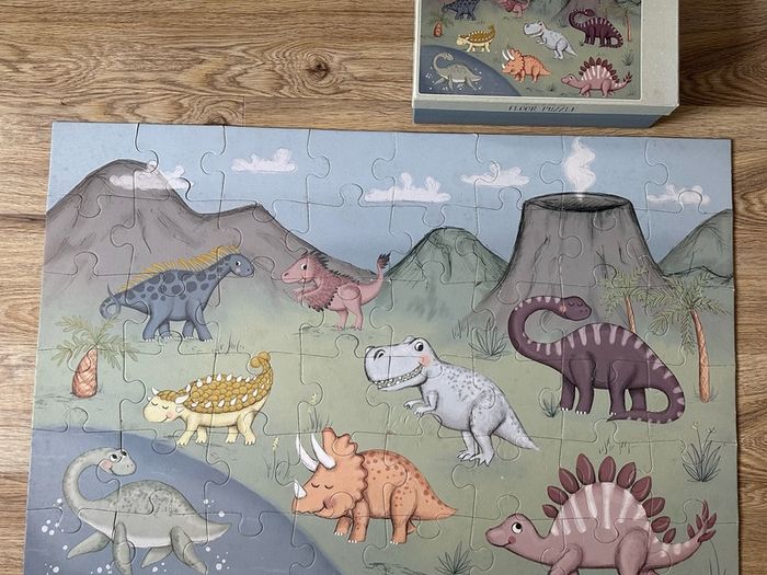 Kids floor puzzles