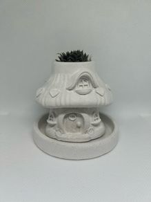 Handmade Concrete Mushroom House Planter - Decorative Piece