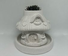 Handmade Concrete Mushroom House Planter - Decorative Piece