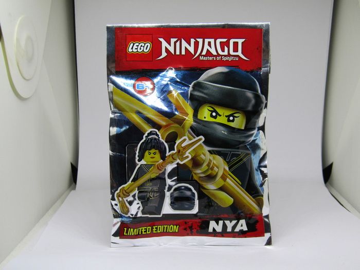 LEGO Ninjago Nya Minifigure Foil Pack Polybag Limited Edition Brand New Sealed