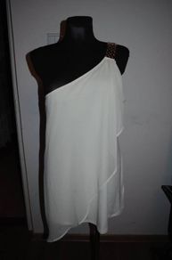 BNWT Definitions one shoulder cream long line top size UK16 EU44 Postage included