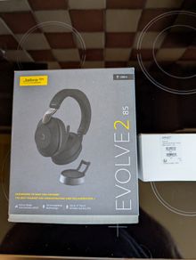 Jabra Evolve2 85 Bluetooth Premium Headset Bundle