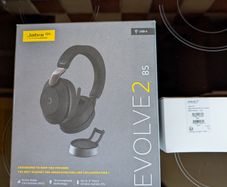 Jabra Evolve2 85 Bluetooth Premium Headset Bundle