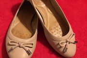 Geox Shoes, size EU-35,5. UK-2,5