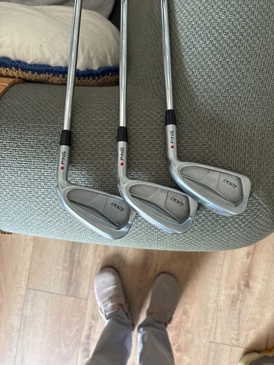 Ping i200 irons red dot