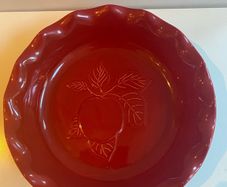 Emile Henry French Ceramic Artisan  apple Embossed Ruffled Pie Dish