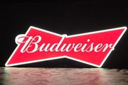 Budweiser Pub Bar Sign Light