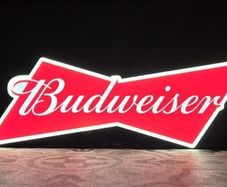 Budweiser Pub Bar Sign Light