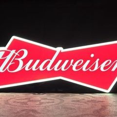 Budweiser Pub Bar Sign Light