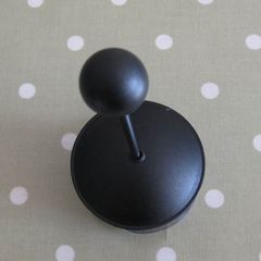 small/single cup black French press/cafietier lid with filters included