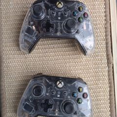 Untested xbox wired controllers
