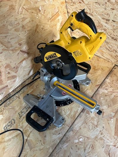 dewalt