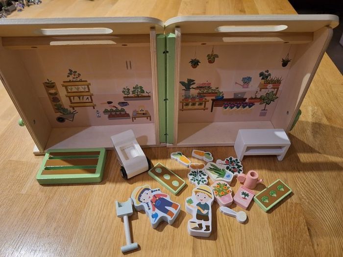 Little Town Wooden Carry Case Sets
