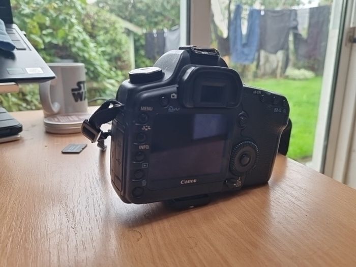 canon 5d Mark 2
