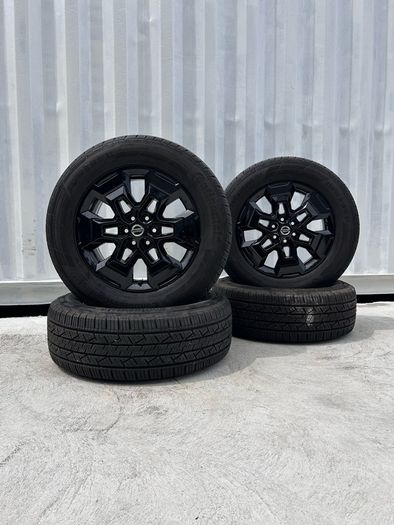 Genuine Nissan Navara 18" Alloy Wheels - Like New