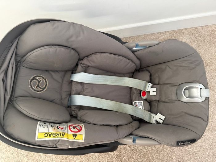 Cybex carseat