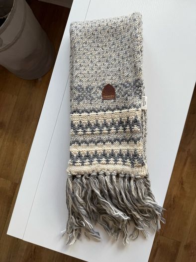 Superdry scarf, new, no tags