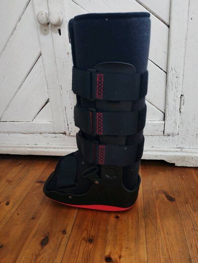 Air Walker Orthopaedic Boot
