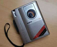 Sanyo TRC-1148 Cassette Player Walkman Recorder