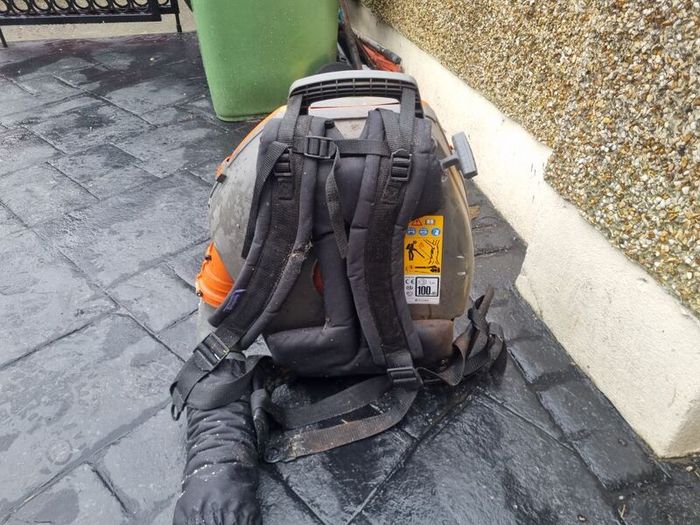 husqvarna  blower untested