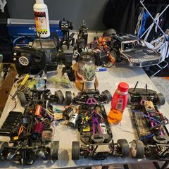 Loads of rc car stuff