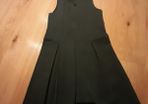 Girls grey pinafore. Age 7-8