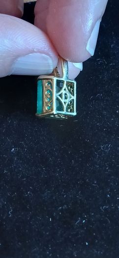 Pendant