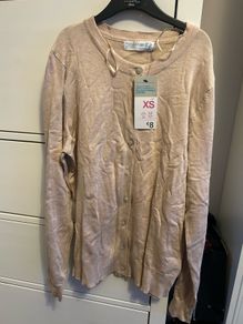 XS Women Oatmeal Cardigan BNWT