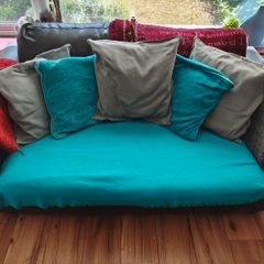 Free Sofa