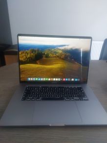 MacBook Pro 2019 16 Inch screen