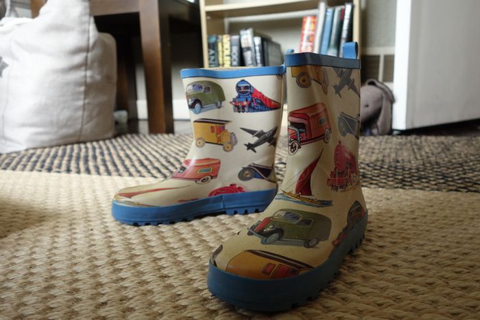Boys vintage style rainy day Wellington boots