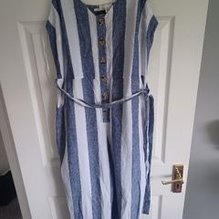 Jumpsuit size 14 bnwt